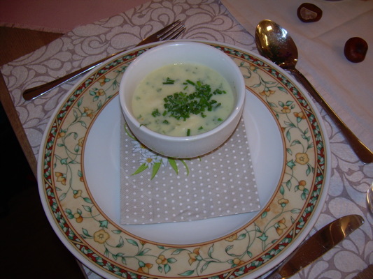 20181012_15_petersilienkraeutersuppe.jpg