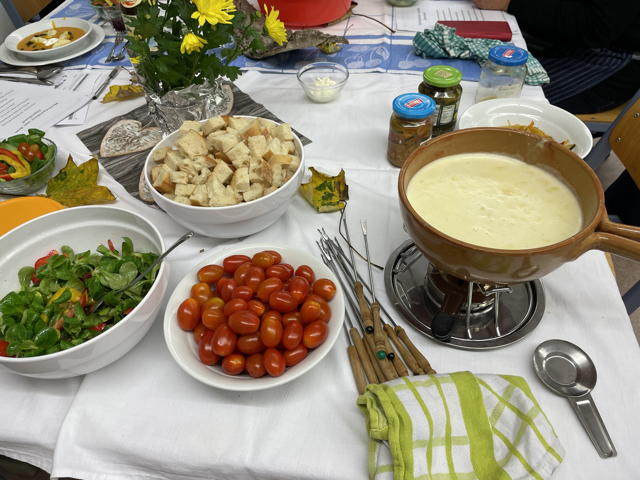 20241026_kaesefondue.jpg